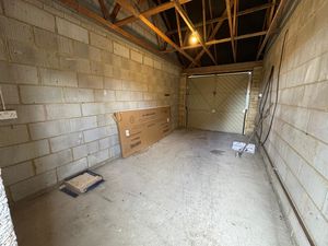 Photo 17- click for photo gallery